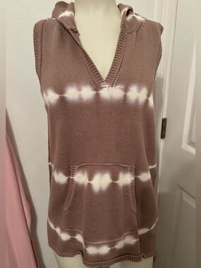 525 America women's sleeveless V-neck hooded sweater S